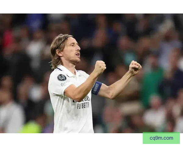 利物浦出手争夺莫德里奇接班人中场转会悬念皇马会否半路截胡